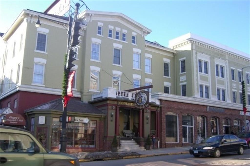 The Yankee Pedlar Inn Torrington Exterior foto